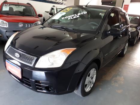 FORD Fiesta Hatch 1.6 4P CLASS FLEX, Foto 2