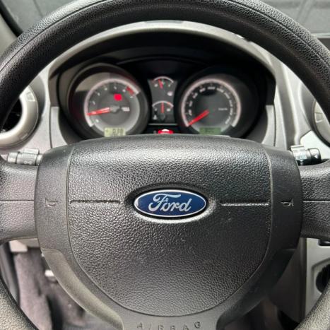 FORD Fiesta Hatch 1.6 4P ROCAM FLEX, Foto 7