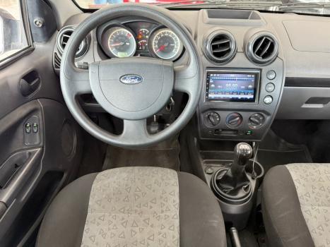 FORD Fiesta Hatch 1.6 4P ROCAM FLEX, Foto 7