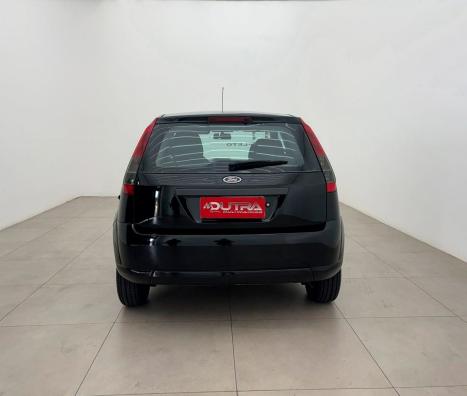 FORD Fiesta Hatch 1.0, Foto 4