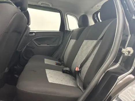 FORD Fiesta Hatch 1.6 4P ROCAM FLEX, Foto 15
