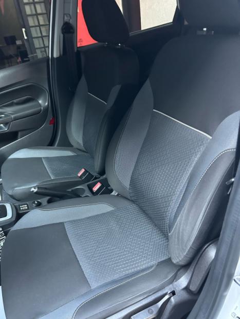 FORD Fiesta Hatch 1.6 16V 4P SEL FLEX, Foto 11
