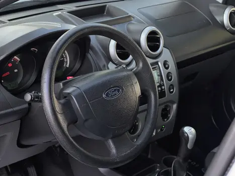 FORD Fiesta Sedan 1.6 4P CLASS FLEX, Foto 9