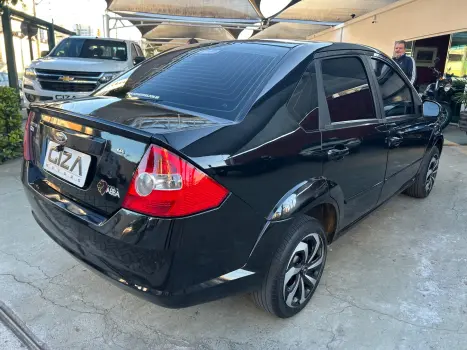 FORD Fiesta Sedan 1.6 4P ROCAM FLEX, Foto 13