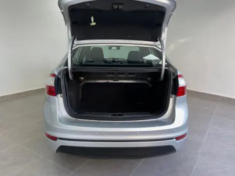 FORD Fiesta Sedan 1.6 16V 4P FLEX SE FLEX POWERSHIFT AUTOMTICO, Foto 13