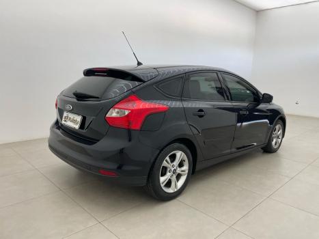 FORD Focus Hatch 1.6 16V 4P FLEX S, Foto 3
