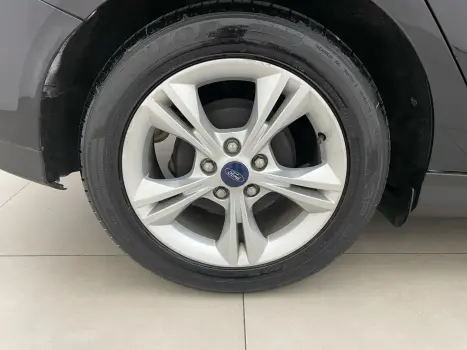 FORD Focus Hatch 1.6 16V 4P FLEX S, Foto 7