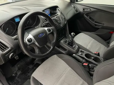 FORD Focus Hatch 1.6 16V 4P FLEX S, Foto 11