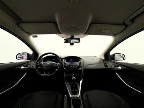 FORD Focus Hatch 1.6 16V 4P SE FLEX, Foto 17