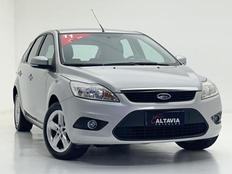 FORD Focus Hatch 2.0 16V 4P SE DIRECT, Foto 2