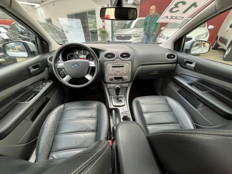 FORD Focus Hatch 2.0 16V 4P TITANIUM PLUS FLEX, Foto 8