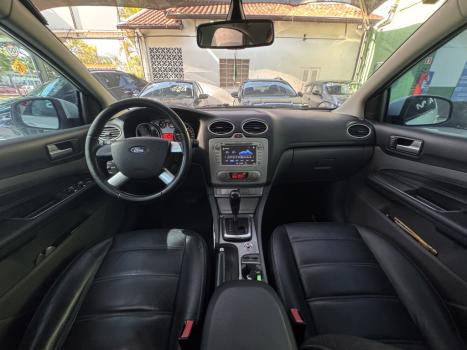 FORD Focus Hatch 2.0 16V 4P GLX AUTOMTICO, Foto 6