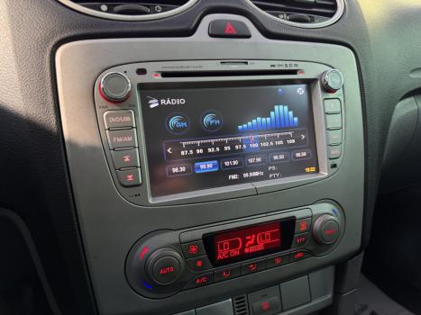 FORD Focus Hatch 2.0 16V 4P GLX AUTOMTICO, Foto 8