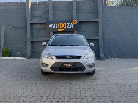 FORD Focus Sedan 2.0 16V 4P GLX FLEX, Foto 2