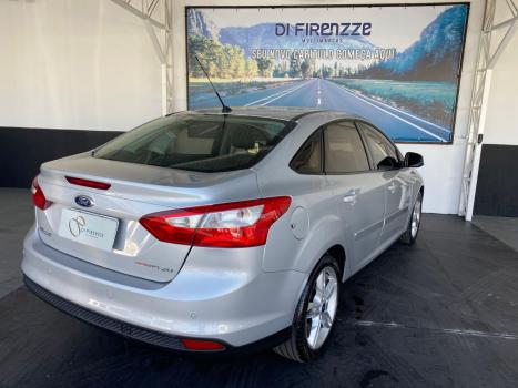 FORD Focus Sedan 2.0 16V 4P FLEX SE POWERSHIFT AUTOMTICO, Foto 8