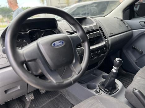 FORD Ranger 2.2 16V DIESEL CABINE SIMPLES, Foto 3