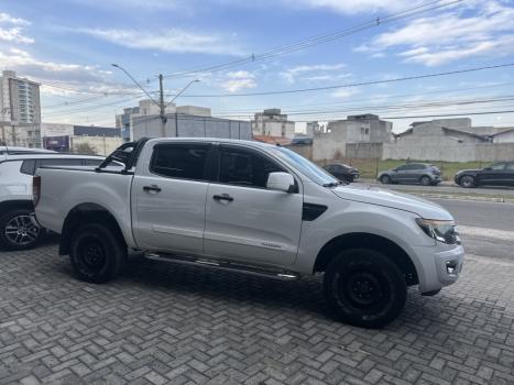 FORD Ranger 2.5 16V XL CABINE DUPLA, Foto 6