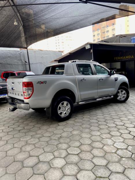 FORD Ranger 3.2 20V CABINE DUPLA 4X4 LIMITED TURBO DIESEL AUTOMTICO, Foto 5