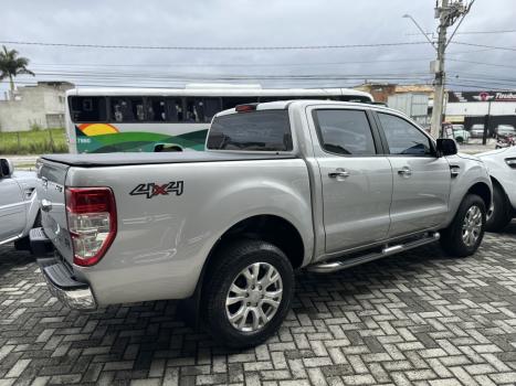 FORD Ranger 3.2 20V XLT 4X4 CABINE DUPLA TURBO DIESEL AUTOMTICO, Foto 10