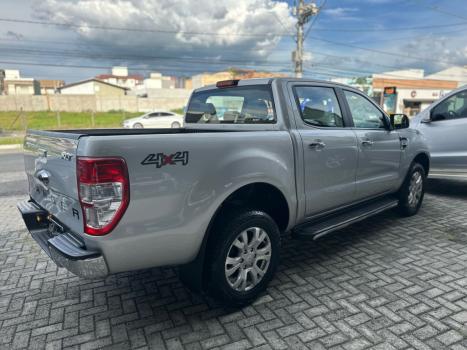 FORD Ranger 3.2 20V XLT 4X4 CABINE DUPLA TURBO DIESEL AUTOMTICO, Foto 2