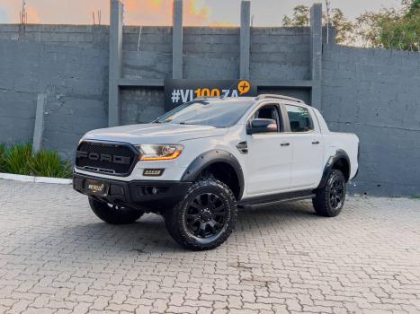 FORD Ranger 3.2 20V XLS CABINE DUPLA TURBO DIESEL, Foto 3