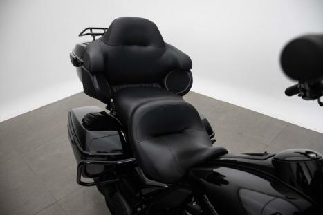 HARLEY DAVIDSON Road Glide Limited FLTRK 1800, Foto 4