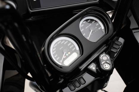 HARLEY DAVIDSON Road Glide Limited FLTRK 1800, Foto 10