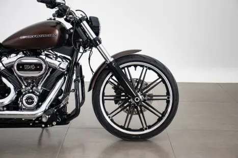 HARLEY DAVIDSON Softail Breakout 114 1900, Foto 2