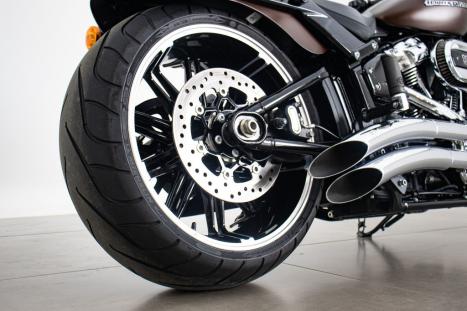 HARLEY DAVIDSON Softail Breakout 114 1900, Foto 6