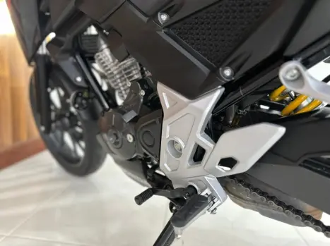 HONDA CB 300 F Twister FLEX CBS, Foto 9
