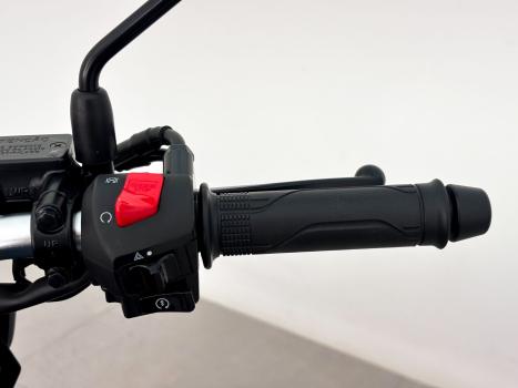 HONDA CB 300 F Twister FLEX ABS, Foto 10