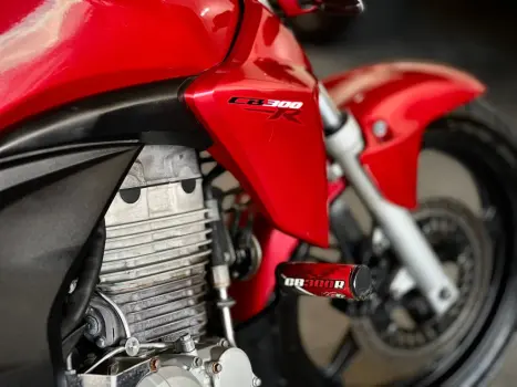 HONDA CB 300 R FLEX, Foto 3
