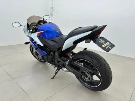 HONDA CBR 600 F , Foto 3