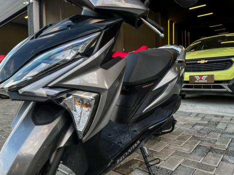 HONDA Elite 125 , Foto 3