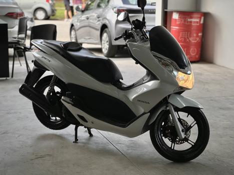 HONDA PCX 150 DLX, Foto 10