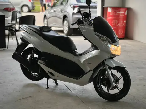 HONDA PCX 150 DLX, Foto 10