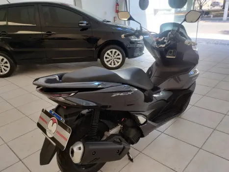 HONDA PCX 160 ABS, Foto 2