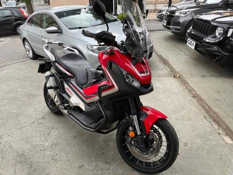 HONDA X-ADV 750 , Foto 2