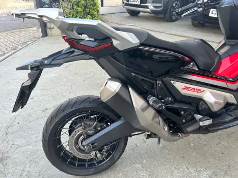 HONDA X-ADV 750 , Foto 11