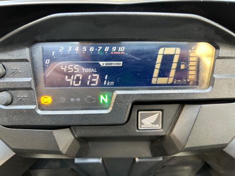 HONDA XRE 300 ABS, Foto 3