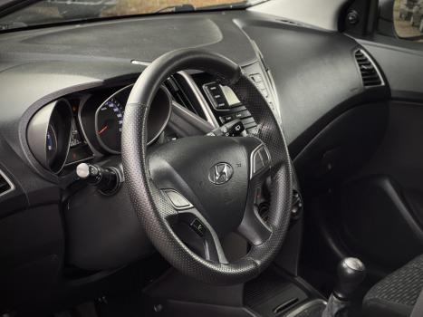 HYUNDAI HB 20 Hatch 1.0 12V 4P FLEX UNIQUE, Foto 2