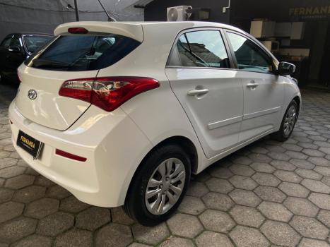 HYUNDAI HB 20 Hatch 1.0 12V 4P FLEX COMFORT STYLE TURBO, Foto 4