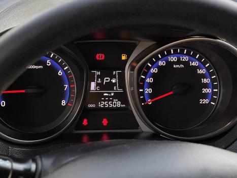 HYUNDAI HB 20 Sedan 1.6 16V 4P FLEX COMFORT STYLE AUTOMTICO, Foto 3