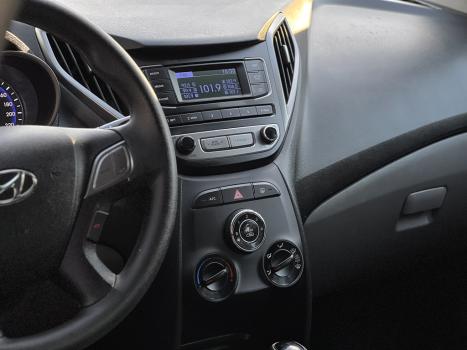 HYUNDAI HB 20 Sedan 1.6 16V 4P FLEX COMFORT STYLE AUTOMTICO, Foto 4
