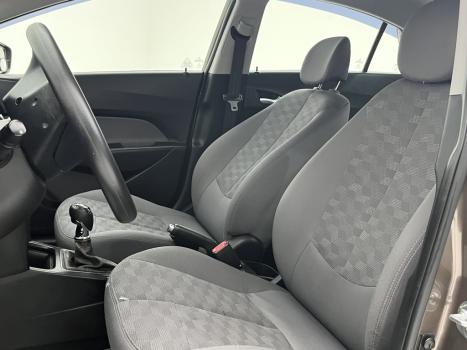 HYUNDAI HB 20 Sedan 1.6 16V 4P FLEX COMFORT PLUS, Foto 16