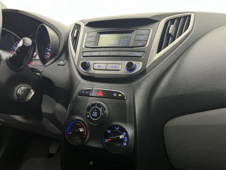 HYUNDAI HB 20 Sedan 1.6 16V 4P FLEX COMFORT PLUS, Foto 17