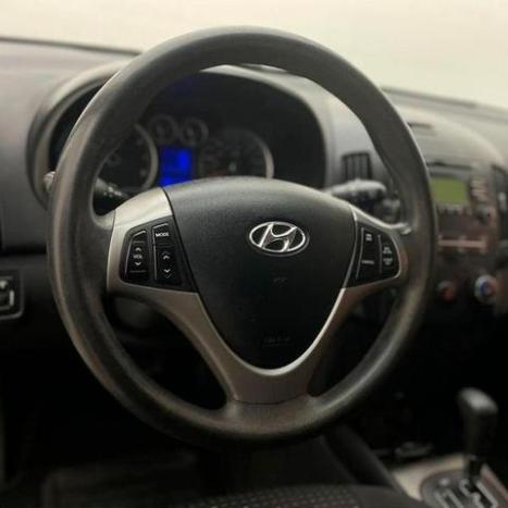 HYUNDAI I30 2.0 16V 4P, Foto 10