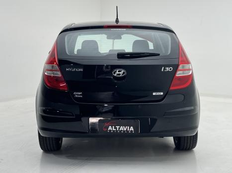HYUNDAI I30 2.0 16V 4P, Foto 8