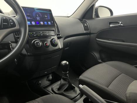 HYUNDAI I30 2.0 16V 4P, Foto 18