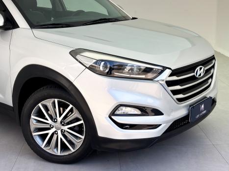 HYUNDAI Tucson 1.6 16V 4P T-GDI GLS ECOSHIFT AUTOMTICO, Foto 2